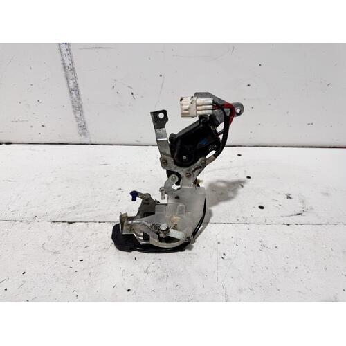 Lexus ES300 Right Rear Lock Mechanism VCV10 06/1992-09/1996