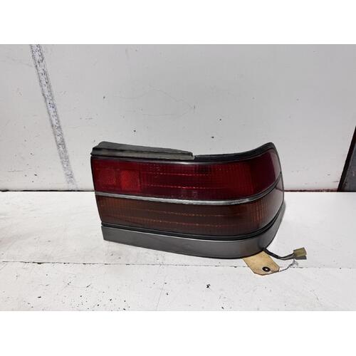 Toyota Corona Right Tail Light ST170 1987-1992