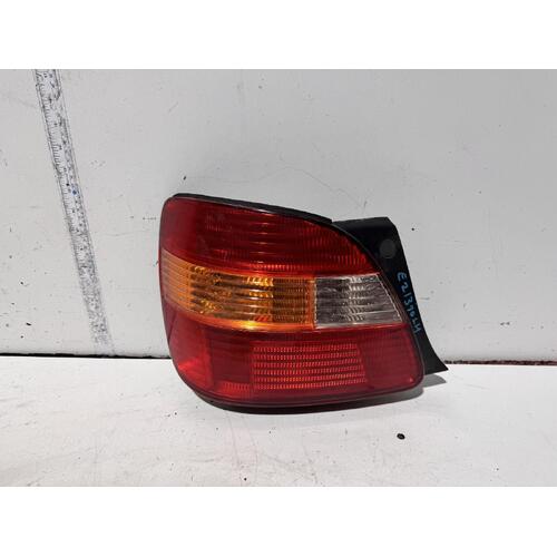 Lexus GS300 Left Tail Light ZS160 10/1997-09/2000