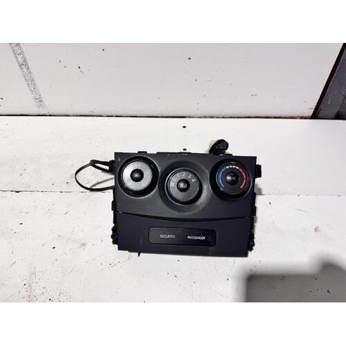 Toyota Corolla Heater Controls ZRE152 03/2007-12/2013