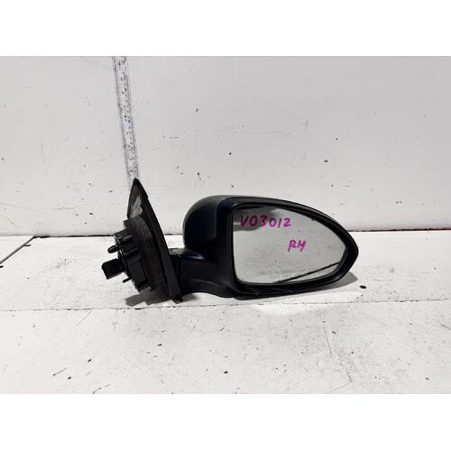 Holden Cruze Right Door Mirror JG 03/2009-01/2017