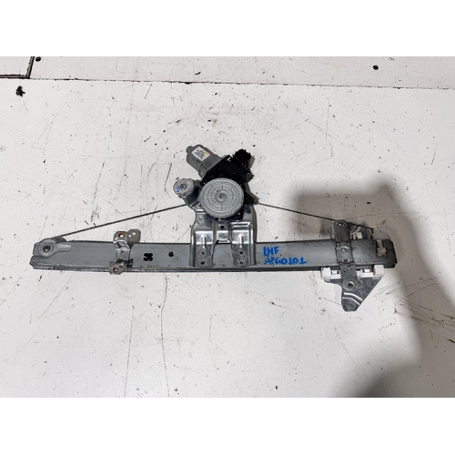 Nissan Pulsar Left Front Window Regulator B17 12/2012-12/2017