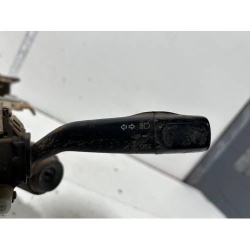 Toyota Hilux Flasher Switch VZN172 09/1997-03/2005