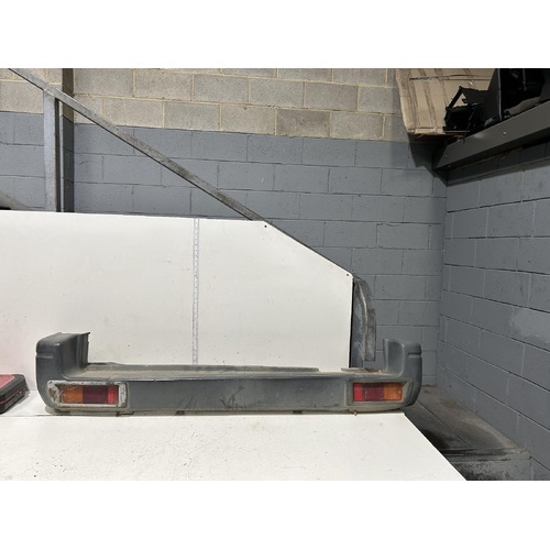 Toyota Prado Bumper Bar Rear RV Non Flare VZJ95 KZJ95 07/1996-01/2003