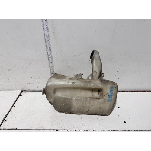 Toyota Soarer Washer Bottle UZZ31 1990-2000