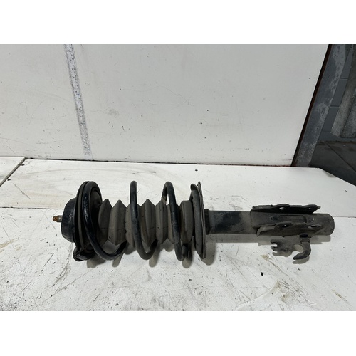 Holden Commodore Right Front Strut VF 05/2013-12/2017