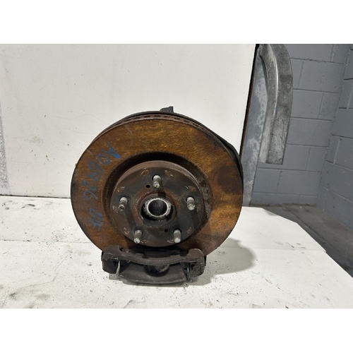 Toyota RAV4 Left Front Hub Assembly ALA49 12/2012-12/2018