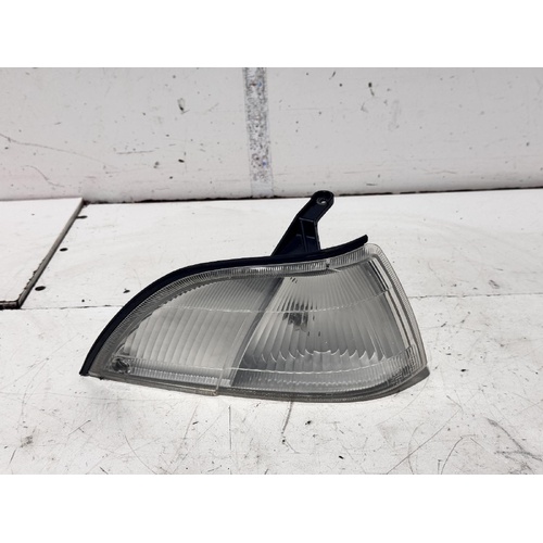 Toyota Corolla Right Corner Light AE92 06/1991-08/1994