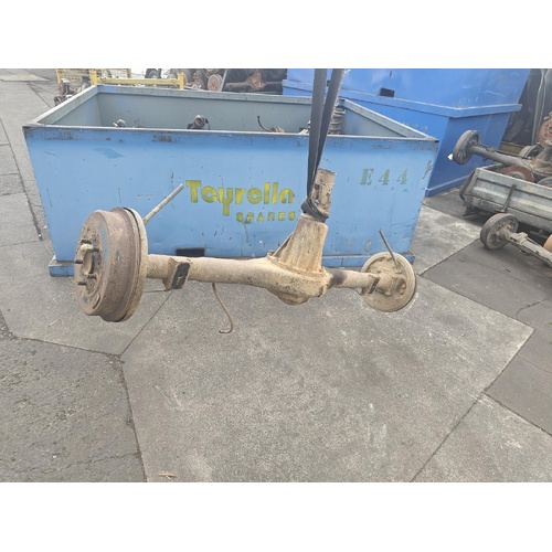 Toyota Hilux Rear Differential Assembly 2WD 3.72 A01A RZN154 09/97-03/05