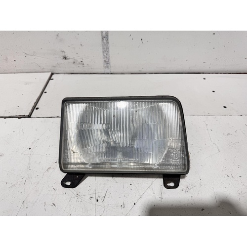 Mazda E Series Right Head Light 08/1999-10/2012