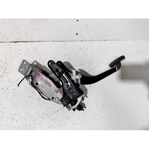Holden Commodore Brake Pedal VE 08/2006-05/2013