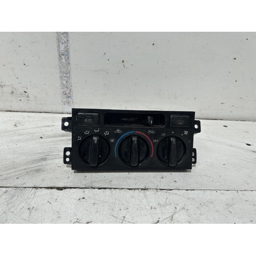 Toyota Camry Heater Controls SXV20 08/1997-08/2002