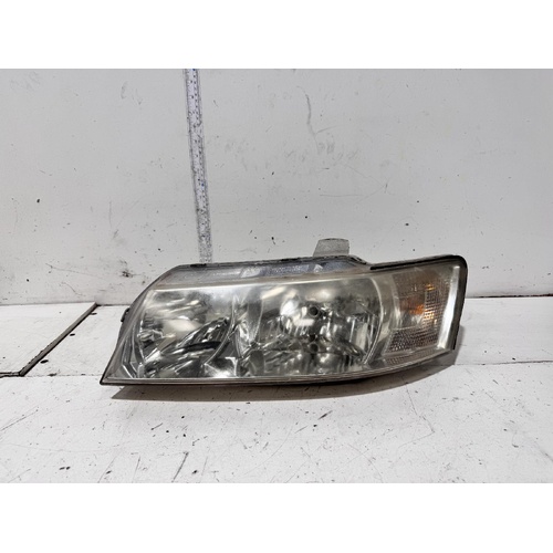 Holden Commodore Left Head Light VZ 08/2004-09/2007