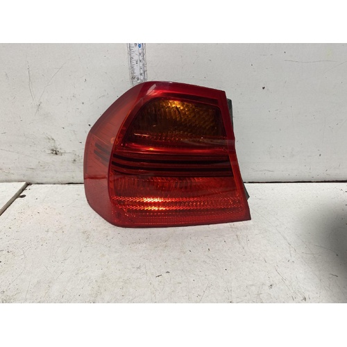 BMW 3 Series Left Tail Light E90 320i 03/2005-10/2008