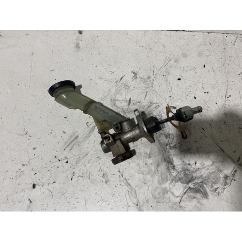 Toyota Prado Clutch Cylinder KDJ120 02/2003-10/2009