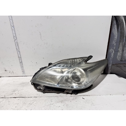 Toyota Prius Left Head Light ZVW30 06/2009-12/2015