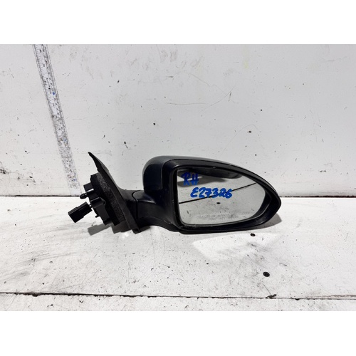 Holden Cruze Right Door Mirror JG 03/2009-01/2017