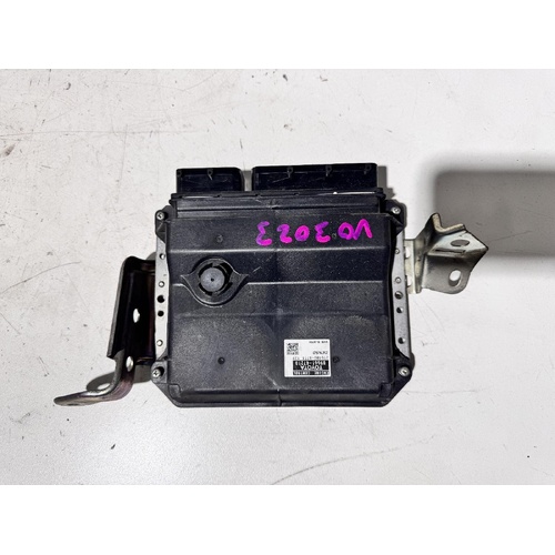 Toyota Prius Engine ECU ZVW30 07/2009-12/2015