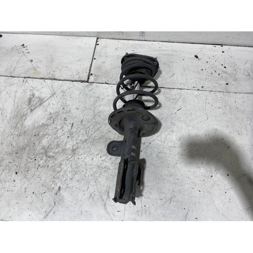 Toyota Prius Left Front Strut 2ZR-FXE ZVW30 03/2012-02/2014
