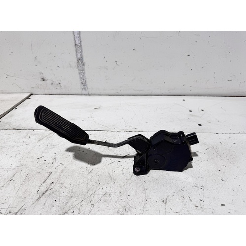 Toyota Prius Accelerator Pedal ZVW30 07/2009-12/2015
