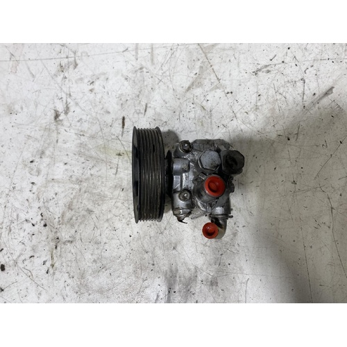 Mitsubishi Pajero Steering Pump 6G74 NM 05/2000-05/2004