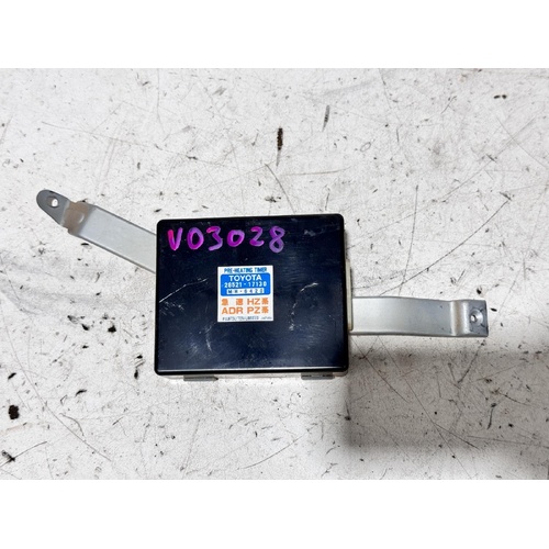 Toyota Landcruiser Pre Heating Timer Module HZJ80 05/1990-03/1998