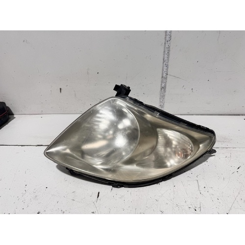 Suzuki Swift Right Head Light EZ 09/2004-02/2011