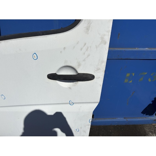 Mercedes Sprinter Left Front Outer Door Handle NCV3 10/2006-04/2018