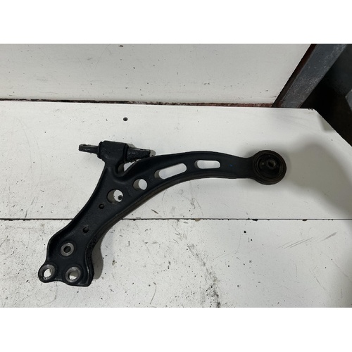 Toyota Camry Right Front Lower Control Arm SXV10 02/1993-06/1997
