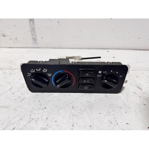 Toyota Avalon Heater Controls MCX10 07/2000-06/2005
