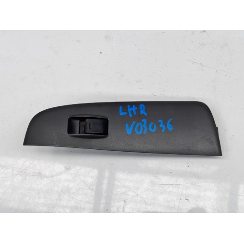 Toyota Avalon Left Rear Power Window Switch MCX10 07/2000-06/2005