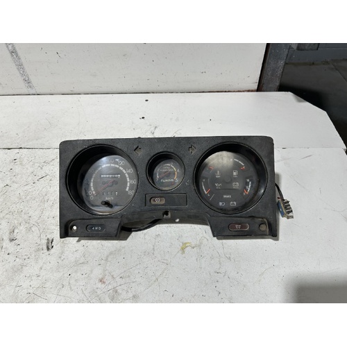 Toyota Landcruiser Instrument Cluster HJ61 11/1980-05/1990