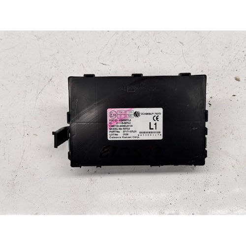 Suzuki Kizashi Keyless Entry Control Module FR 12/2009-01/2017
