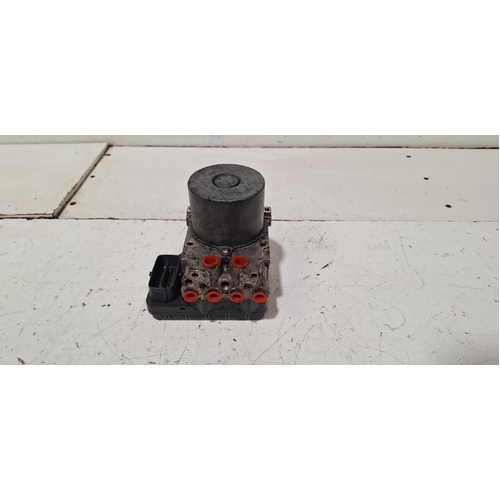 Lexus RX350 ABS Module 2GR-FE GGL15 12/2008-08/2015
