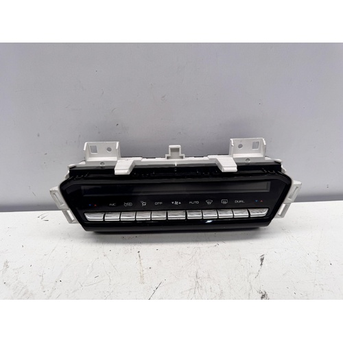 Mazda BT-50 Heater Controls TF 07/2020-01/2023