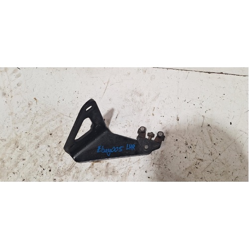 Renault Trafic Left Lower Door Hinge X83 04/2004-12/2014
