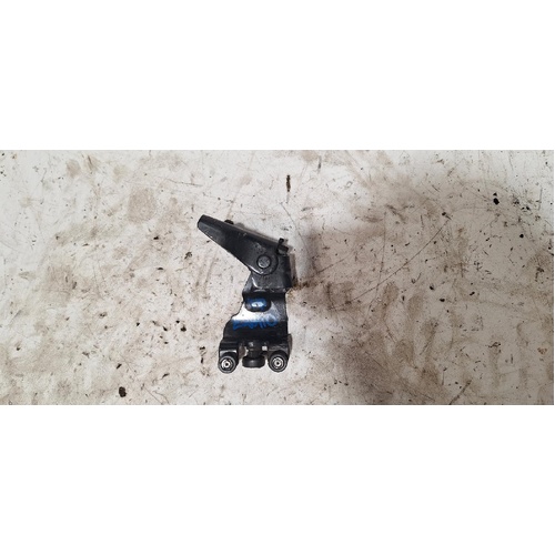 Hyundai ILoad Left Rear Middle Door Roller TQ 11/2007-03/2021