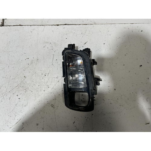 Mazda BT-50 Left Bumper Flasher + DRL TF 07/2020-2025