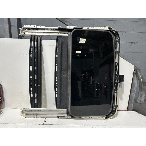 Toyota RAV4 Sun Roof Assembly GSA33 11/2005-11/2012