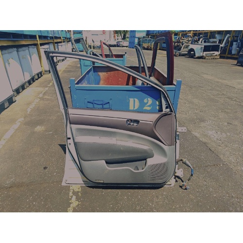 Toyota Prius Left Front Door Trim NHW20 10/2003-04/2009