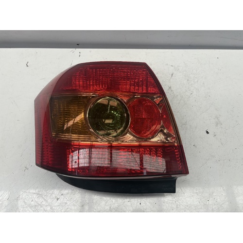 Toyota Corolla Right Taillight ZZE122 04/2004-06/2007