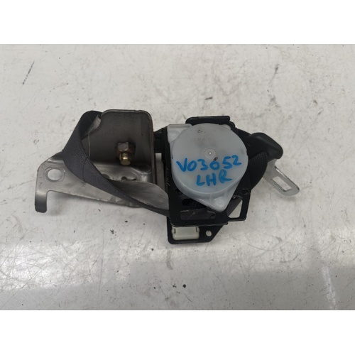 Toyota Corolla Left Rear Seat Belt ZZE122 12/2001-06/2007 
