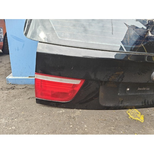 BMW X5 Left Tailgate Light E70 02/2006-04/2010