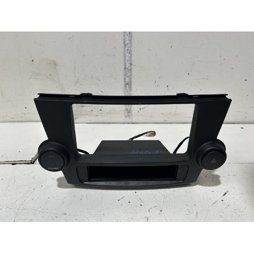 Toyota Kluger Head Unit Fascia with Hazard Switch GSU40 05/2007-03/2014