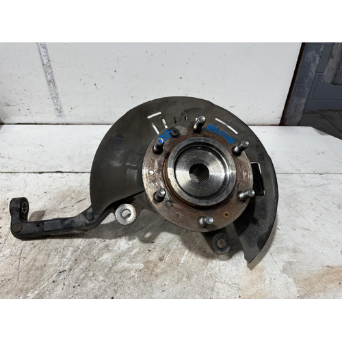 Mazda BT50 Right Front Hub Assembly RG04 07/2020-Current