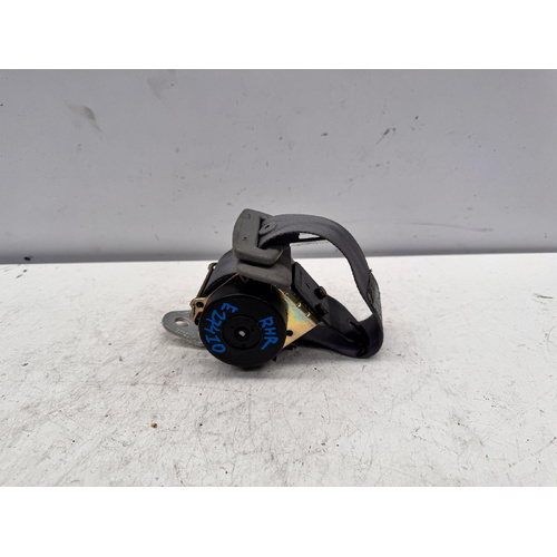 Toyota Camry Right Rear Seat Belt ACV36 08/2002-05/2006