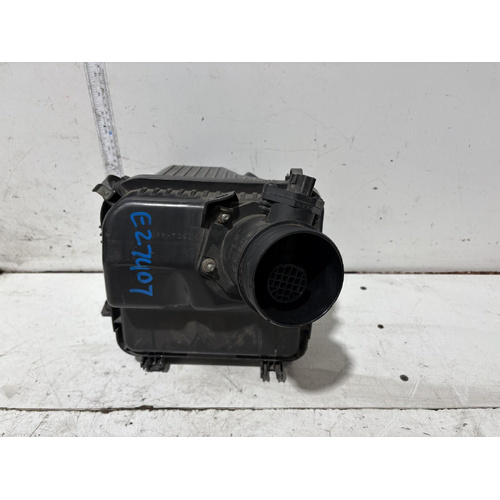 Mitsubishi 380 Air Cleaner Box DB 09/2005-03/2008