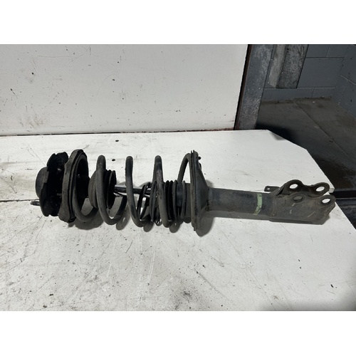 Toyota Starlet Left Front Strut EP91 03/1996-09/1999