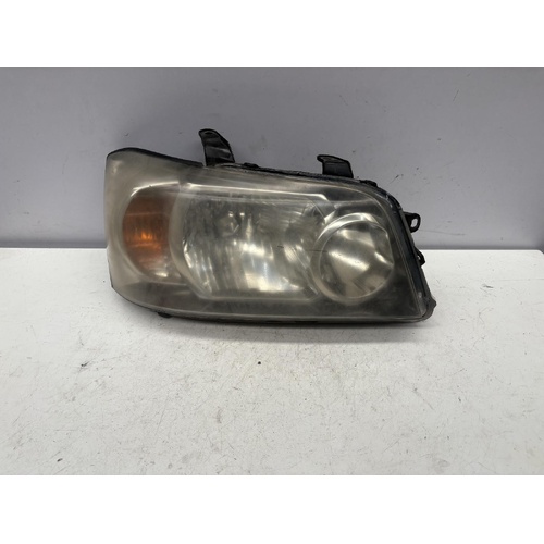 Toyota Kluger Right Head Light MCU28 01/2001-04/2007