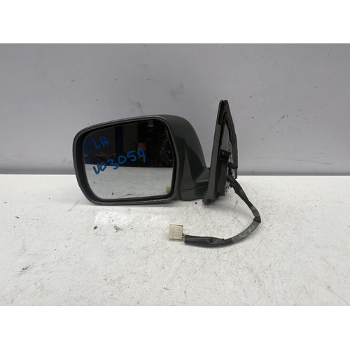 Toyota Kluger Left Door Mirror MCU28 01/2001-04/2007